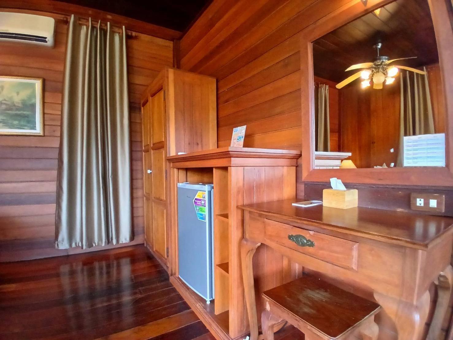 Samui Wooden Hill Hotel เกาะสมุย ภายนอก รูปภาพ